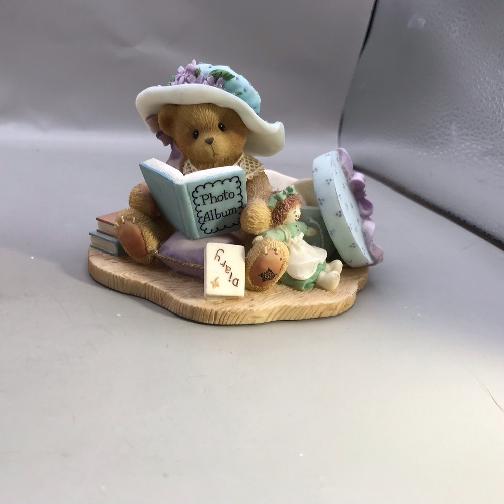 Cherished Teddies Lauren "Cherished Memories Never Fade" 1997 Retired